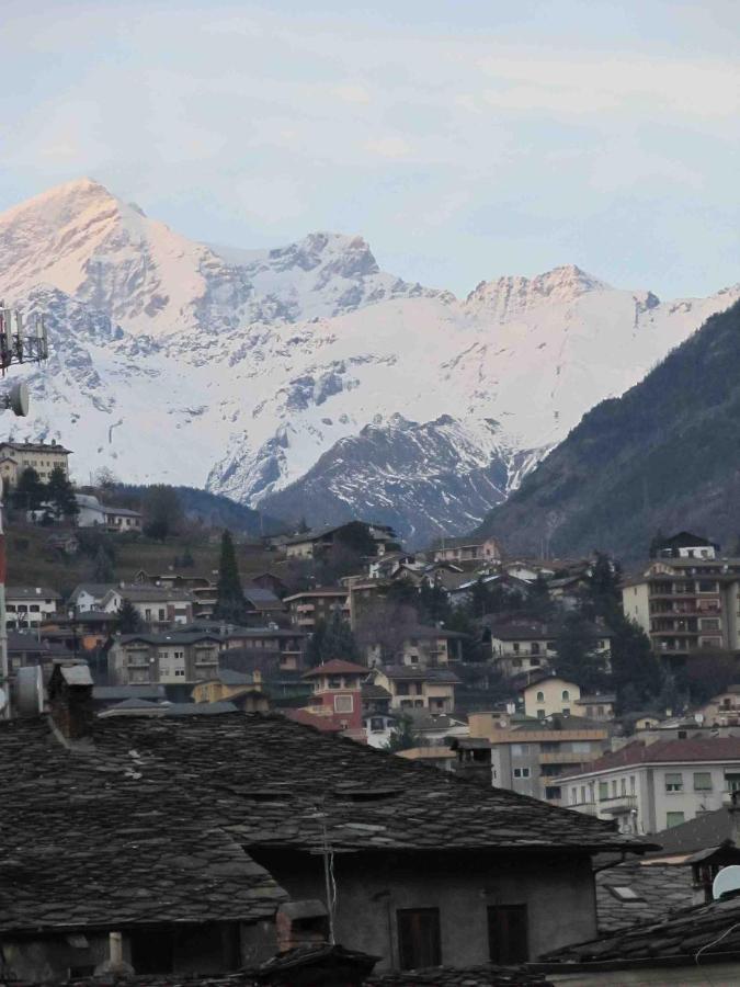 Aosta Maisongnemaz Exterior foto